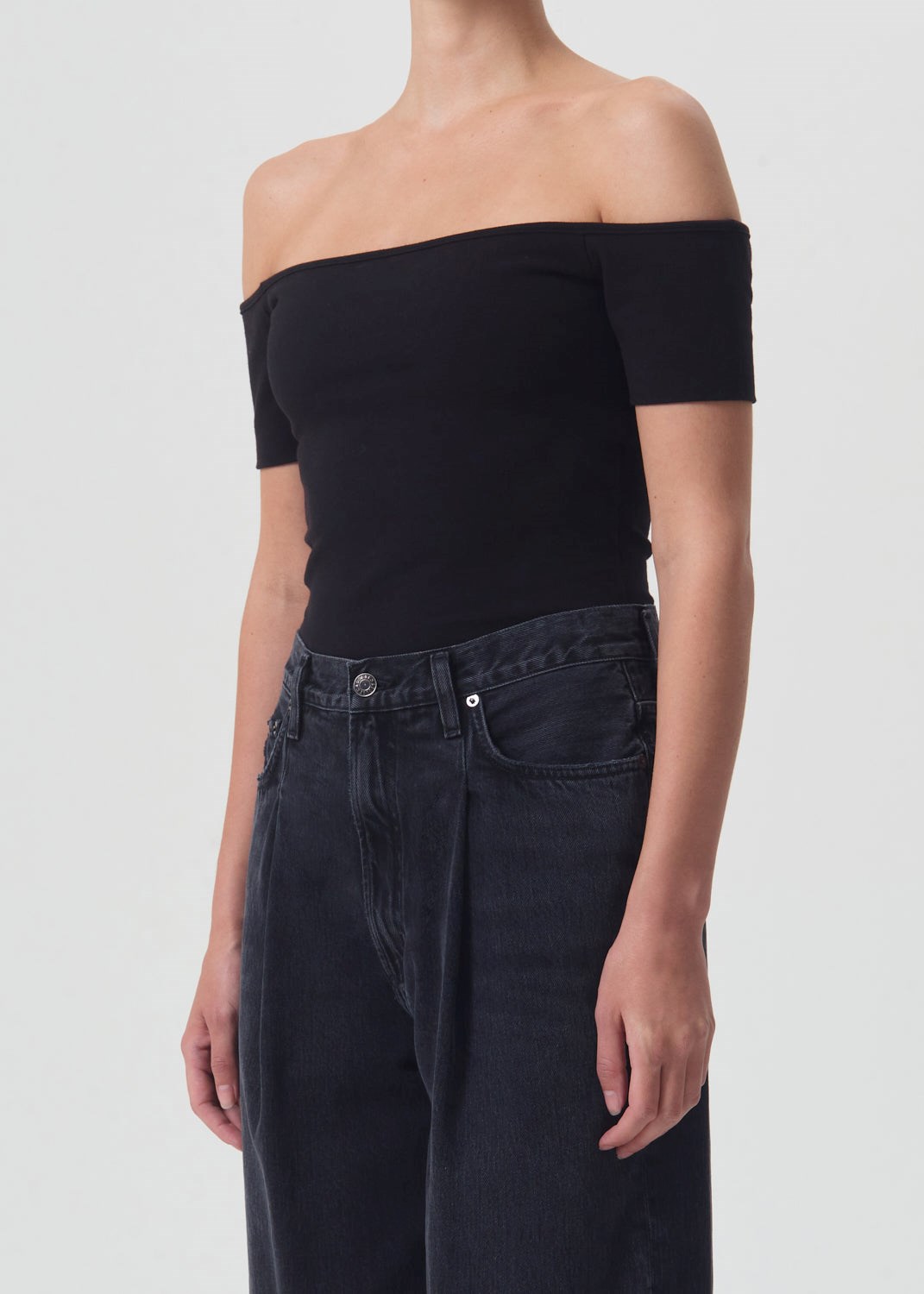 AGOLDE Agda Top Noir | JYA-47330866