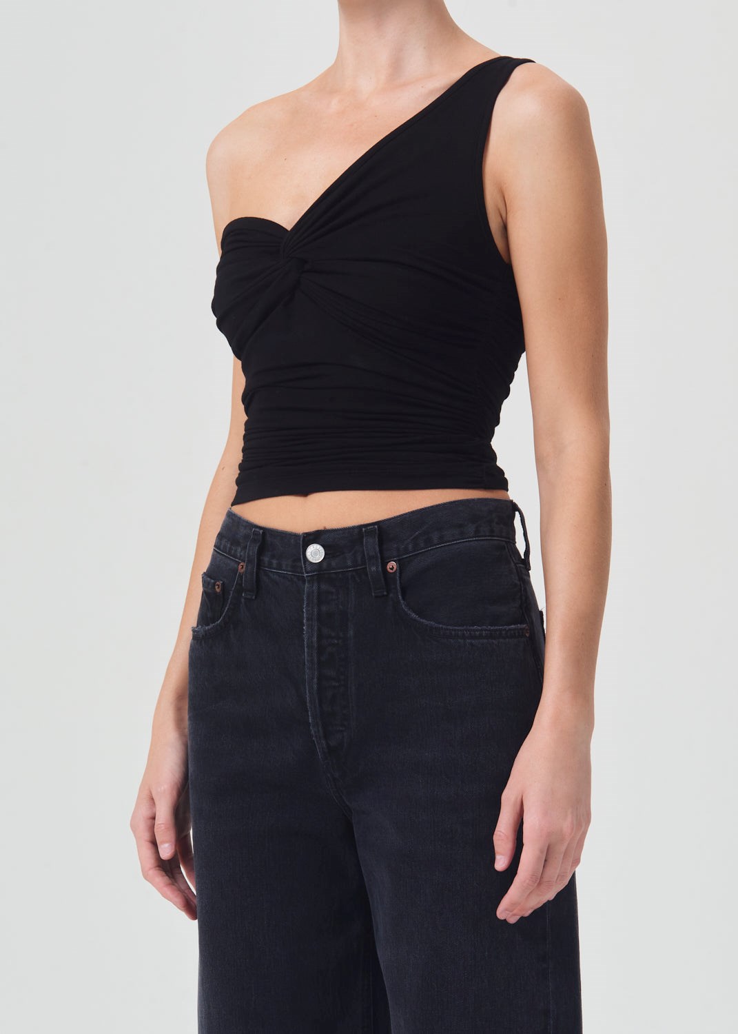 AGOLDE Domino Top Noir | VPZ-37754900